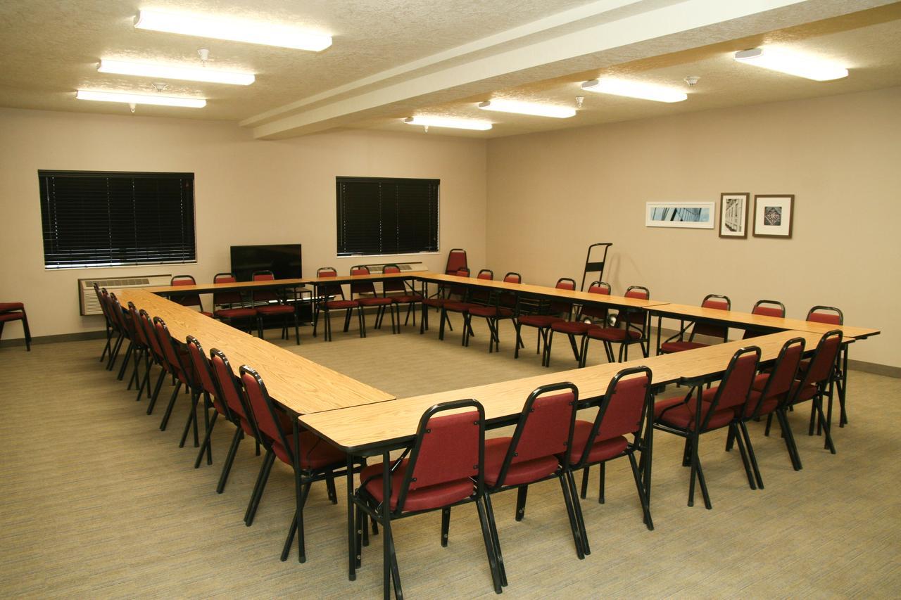 Country Inn & Suites By Radisson, Prineville, Or Exterior photo